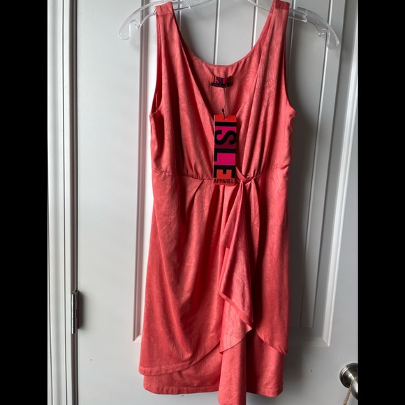 ISLE Dress - Picture 2 of 8